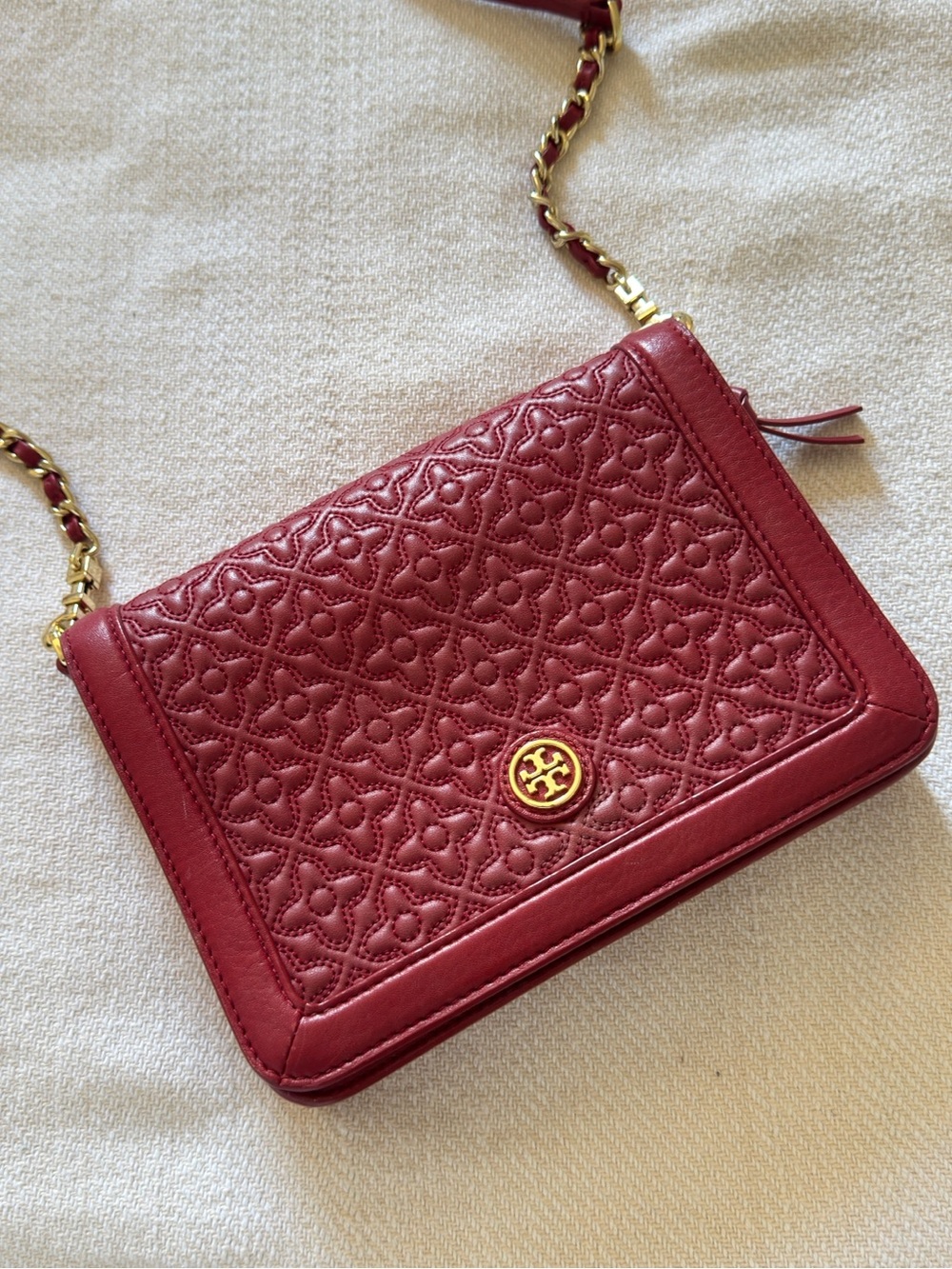 Tory Burch Quilted Leather Crossbody in Red with Gold Hardware